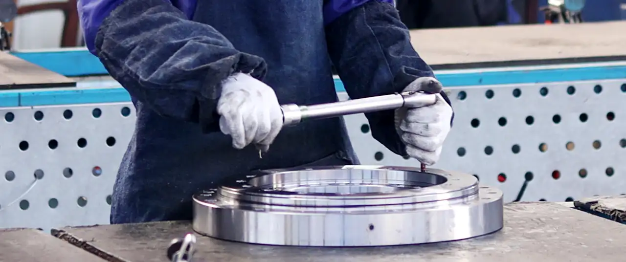 Slewing Bearing Mounting Steps